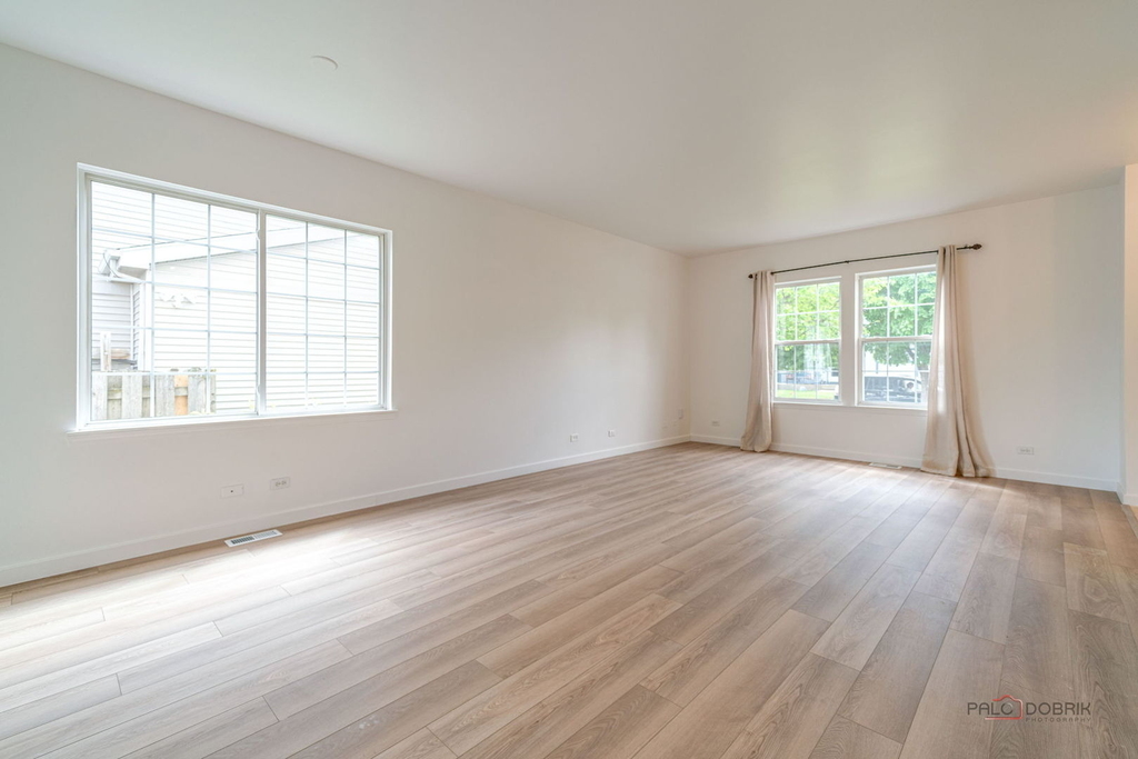 178 W Hampton Drive - Photo 4