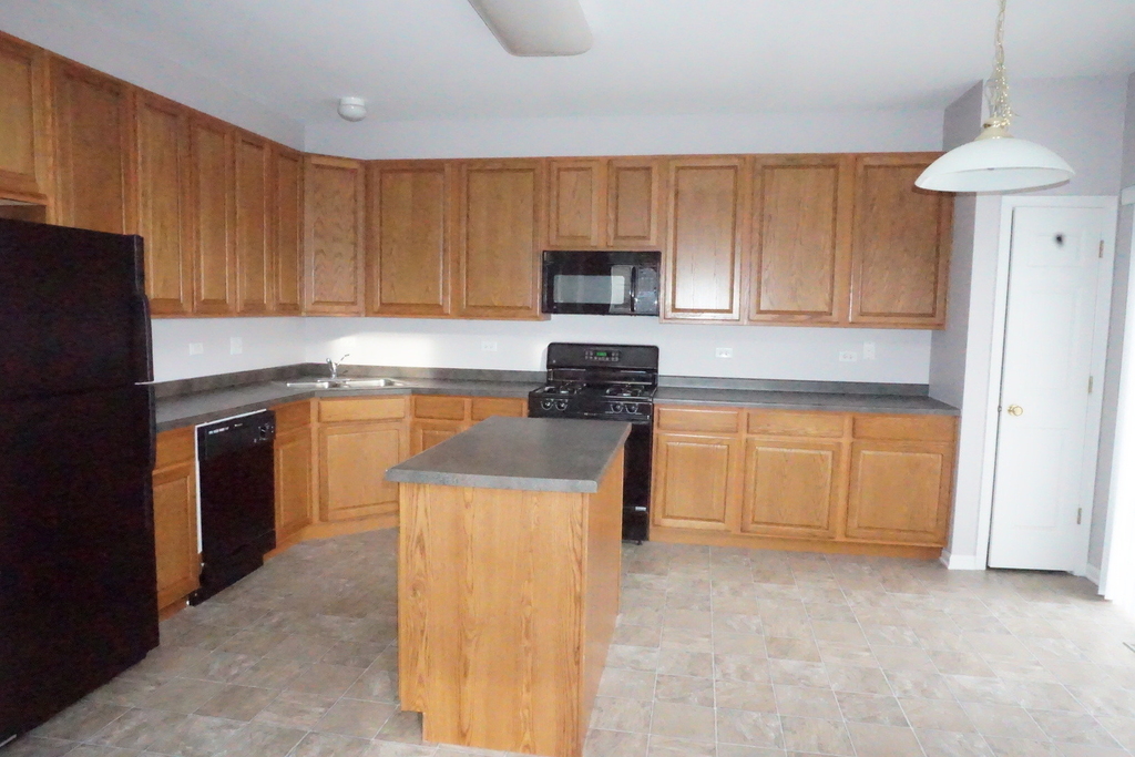 3740 Pope Court - Photo 3