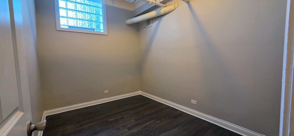 4764 N Virginia Avenue - Photo 8