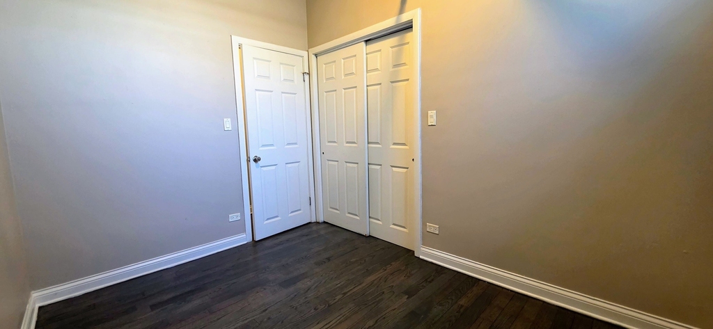 4764 N Virginia Avenue - Photo 7