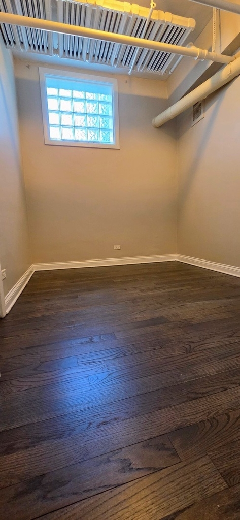 4764 N Virginia Avenue - Photo 13