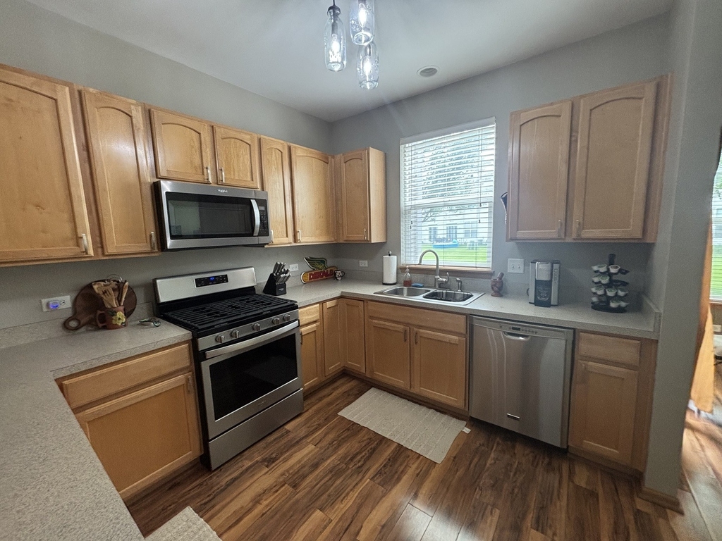 1523 Grand Drive - Photo 7