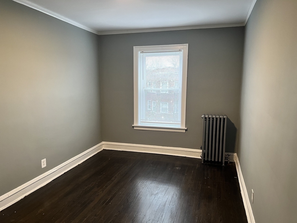 8020 S Maryland Street - Photo 2