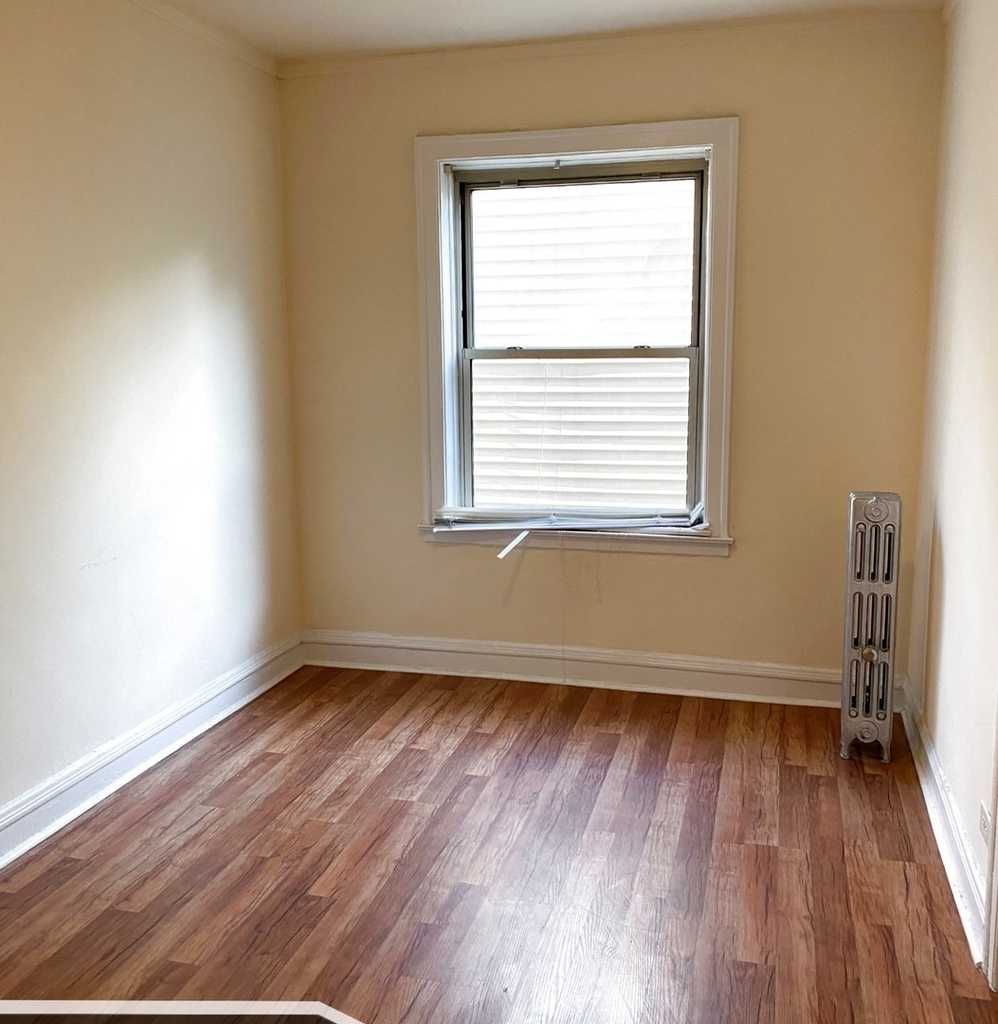 2536 N Sawyer Avenue - Photo 6
