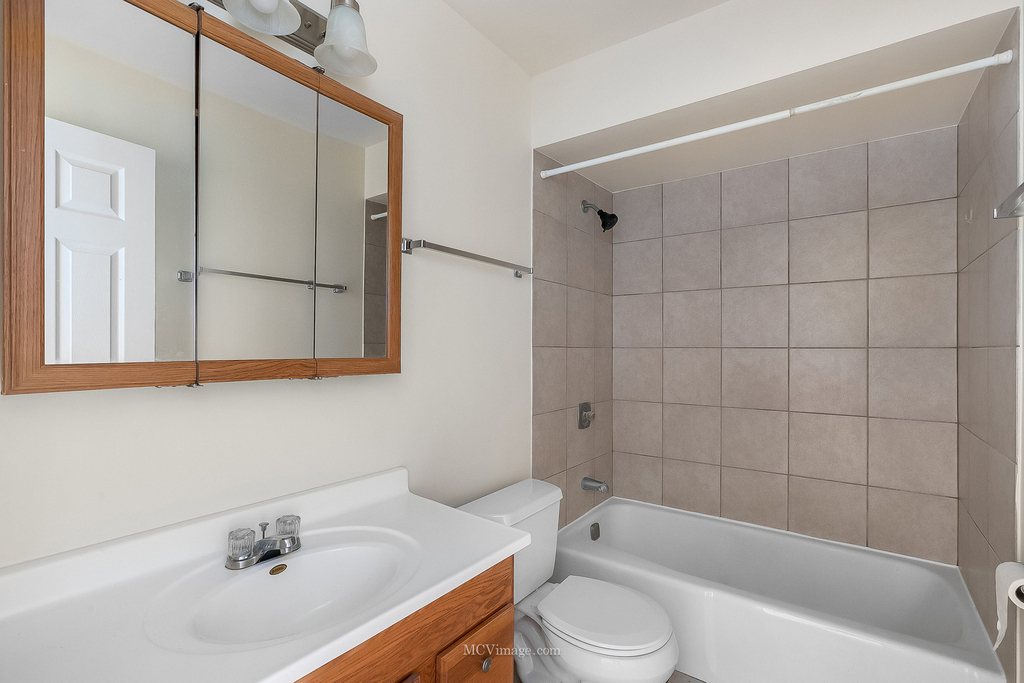 7731 Woodward Avenue - Photo 12