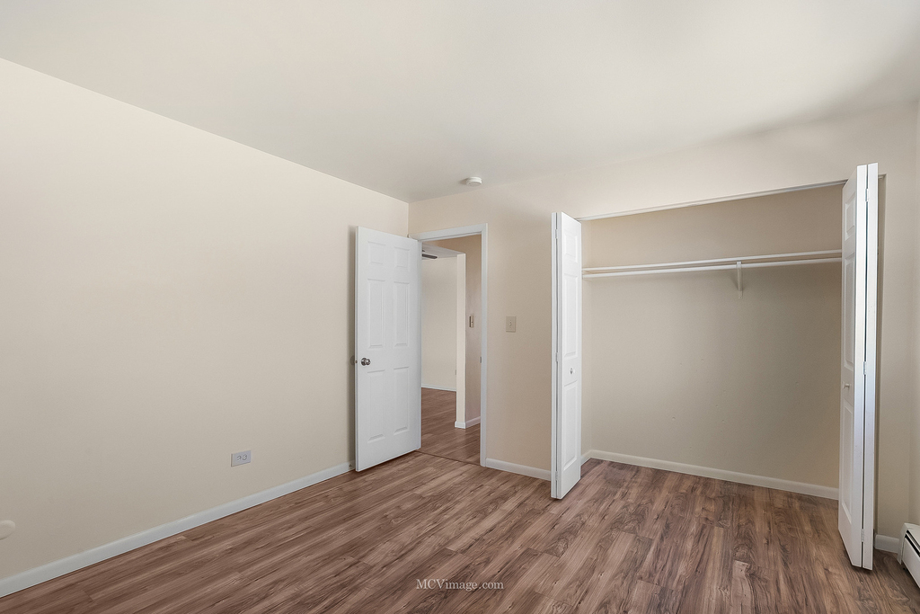 7731 Woodward Avenue - Photo 9