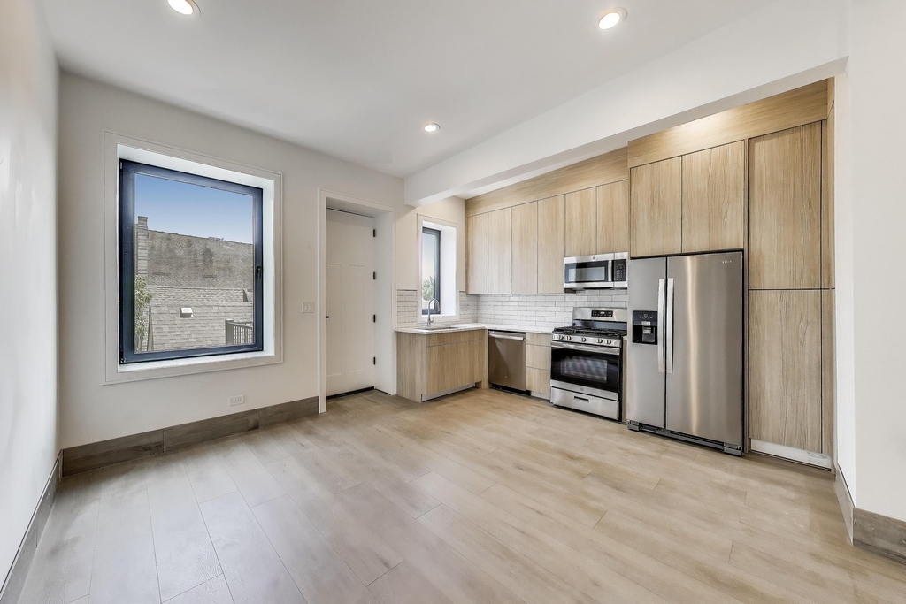 2023 N Drake Avenue - Photo 2