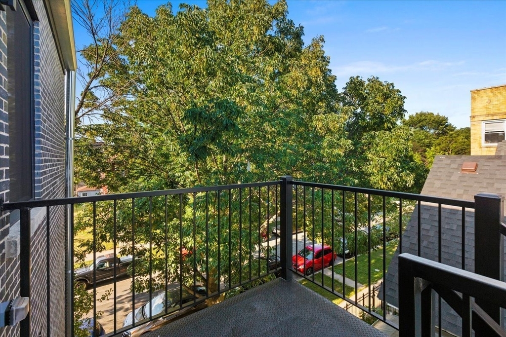 2023 N Drake Avenue - Photo 21