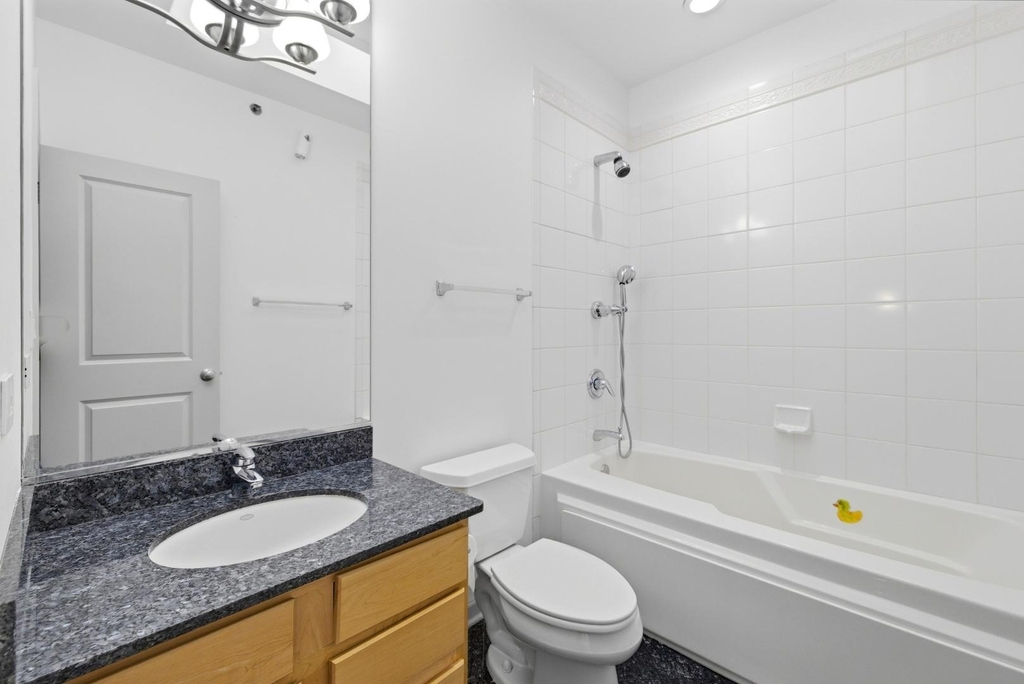 16 S Aberdeen Street - Photo 22