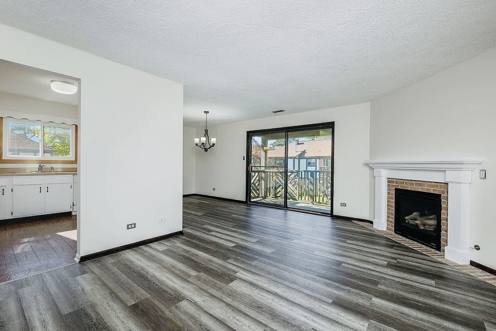 865 Sheldon Court - Photo 2