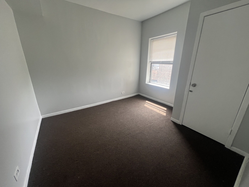 73 E 69th Street - Photo 2