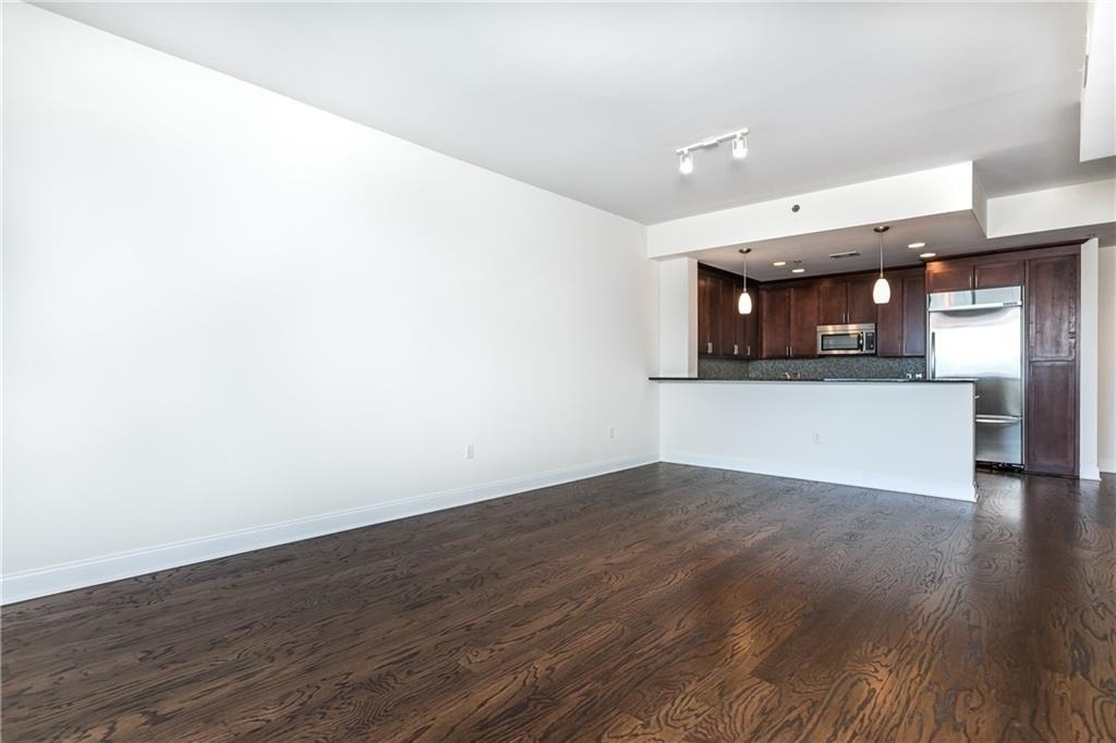 270 17th Street Nw - Photo 8