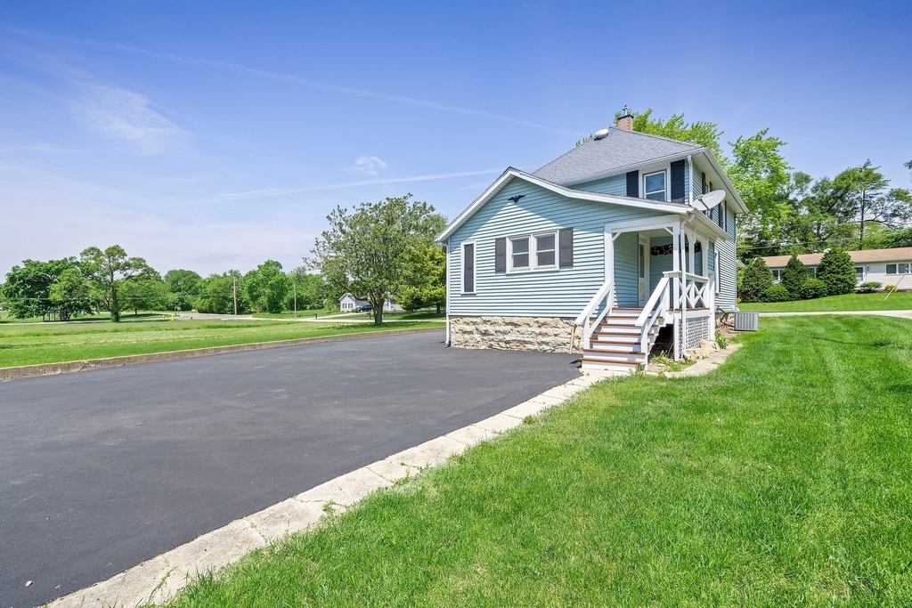 310 Godfrey Avenue - Photo 19