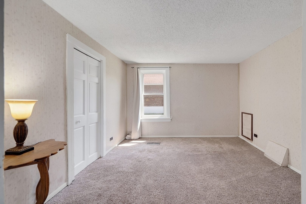 310 Godfrey Avenue - Photo 7