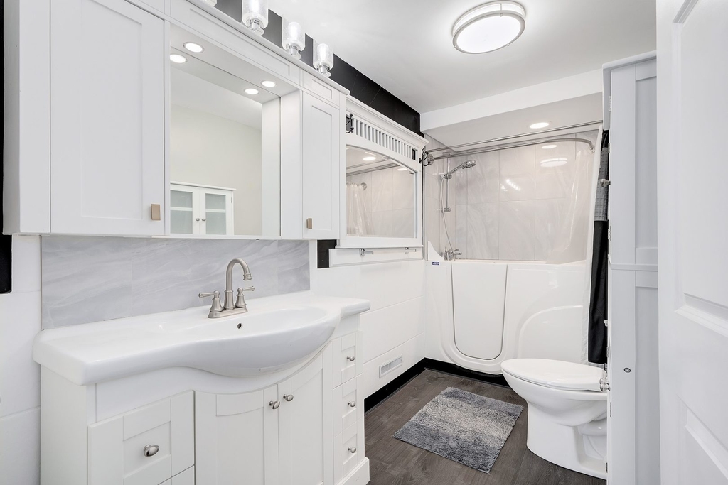 310 Godfrey Avenue - Photo 11