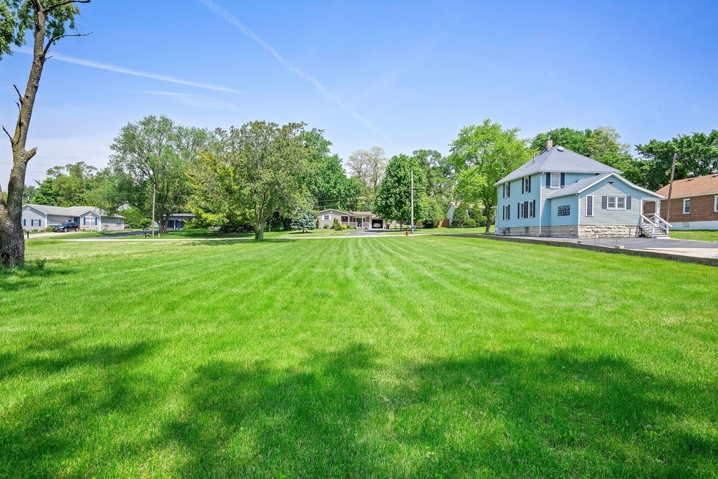 310 Godfrey Avenue - Photo 21
