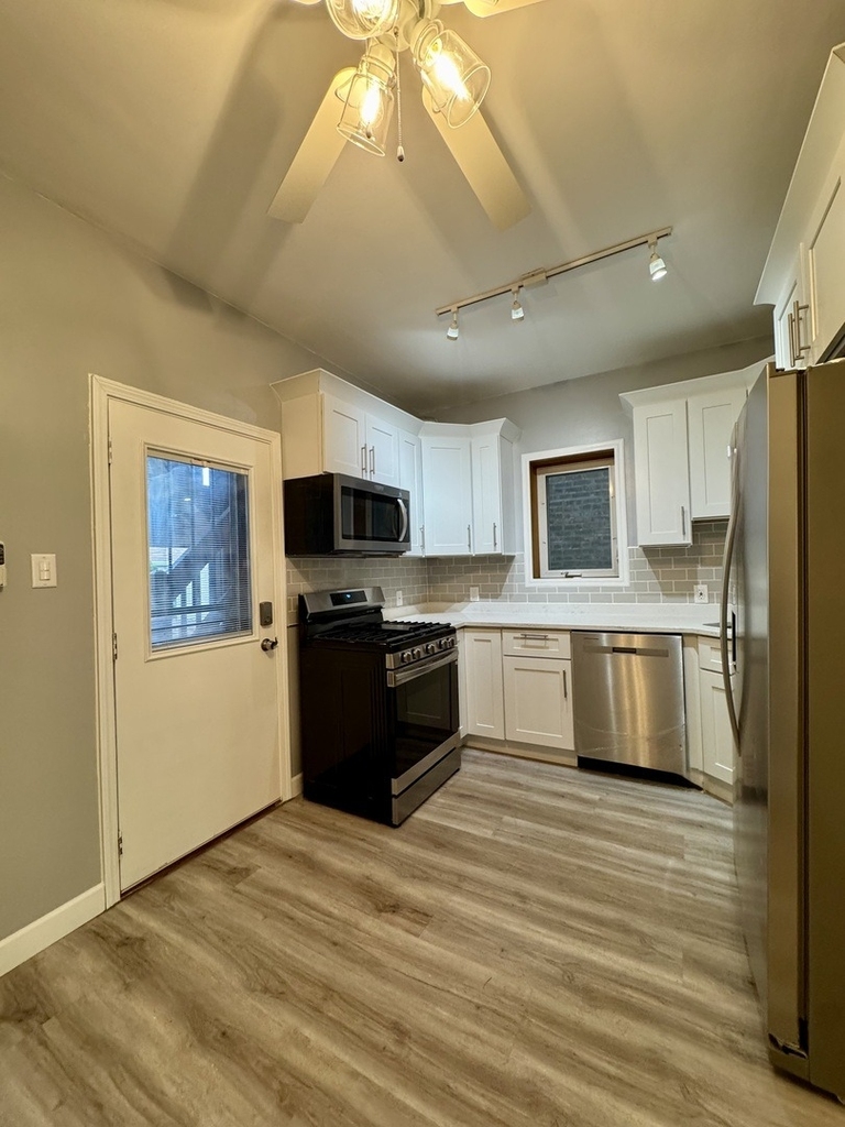 6143 S Major Avenue - Photo 7