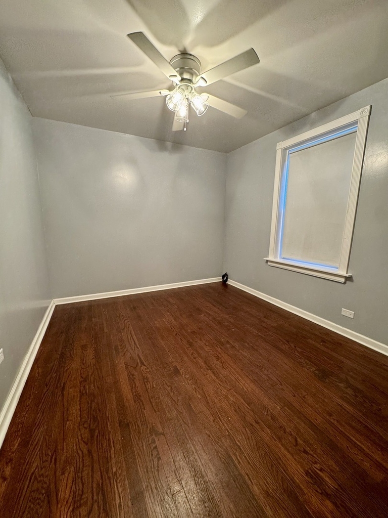 6143 S Major Avenue - Photo 4