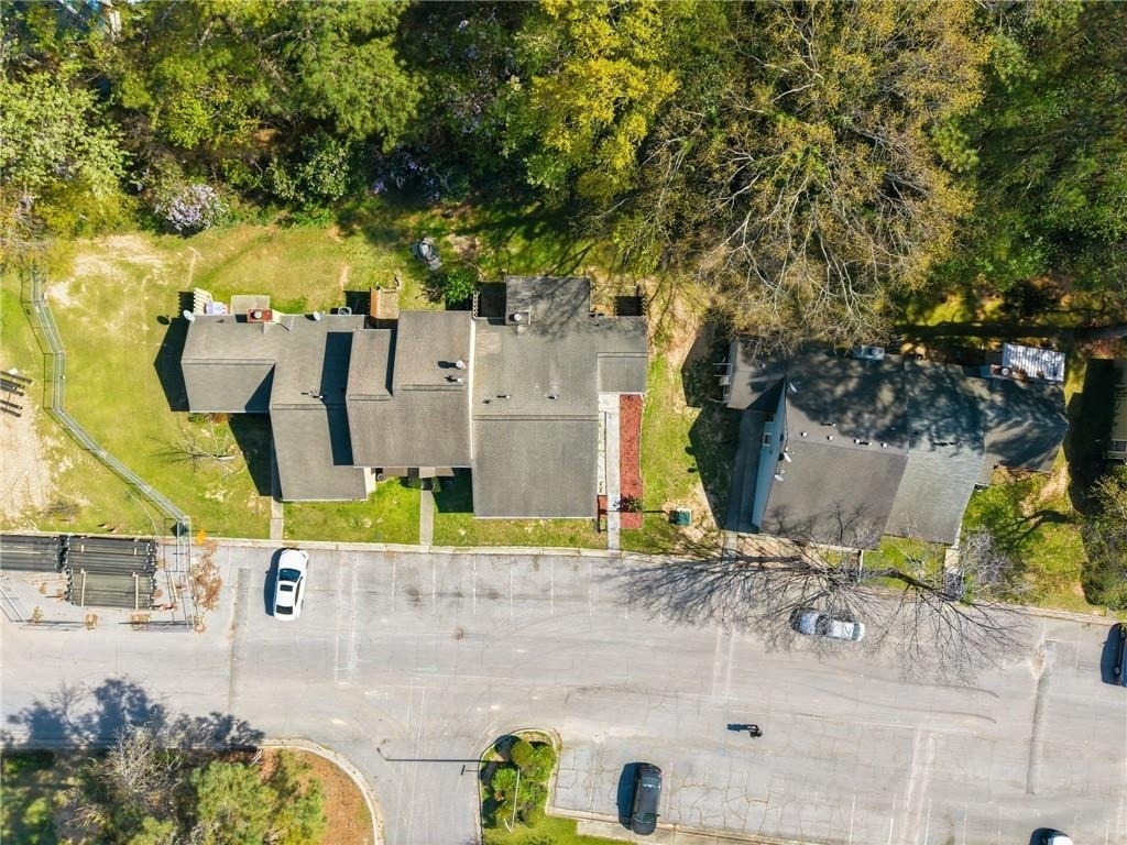 129 Sandalwood Cir - Photo 2