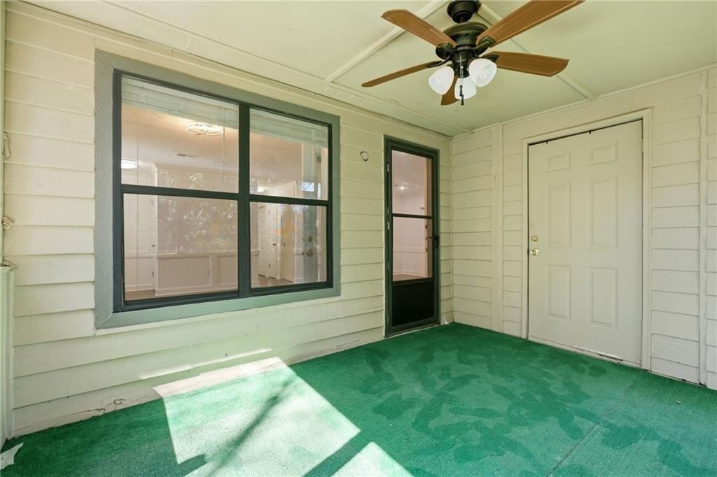 129 Sandalwood Cir - Photo 32