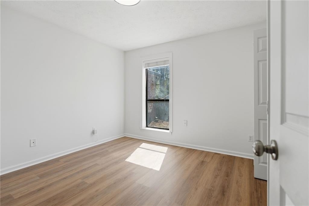 129 Sandalwood Cir - Photo 17