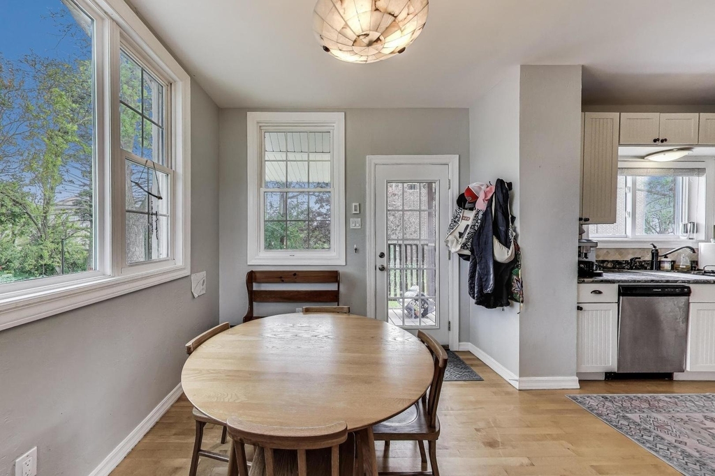 36 E Touhy Avenue - Photo 11