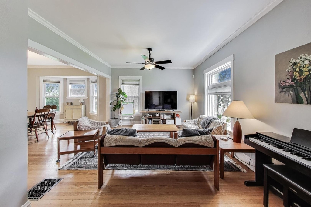 36 E Touhy Avenue - Photo 3
