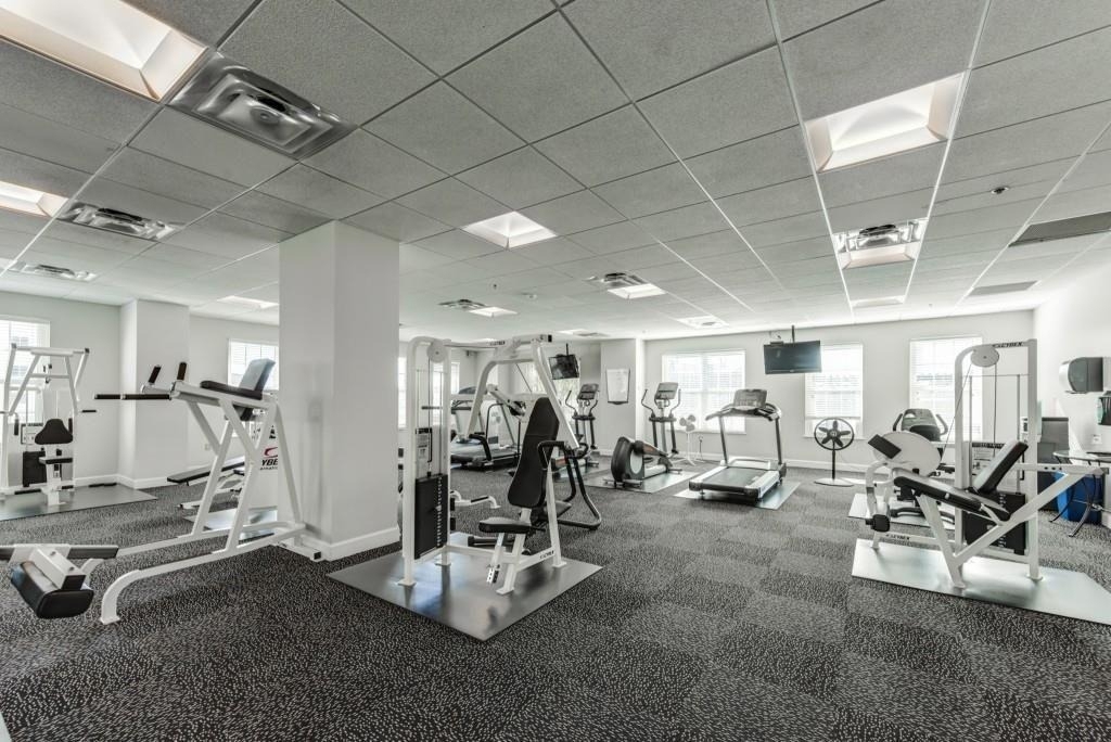 325 East Paces Ferry Road - Photo 18