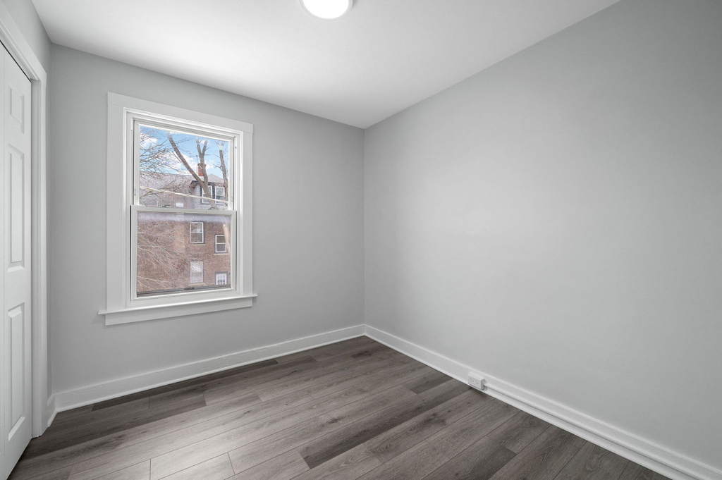 423 Funston Avenue - Photo 10