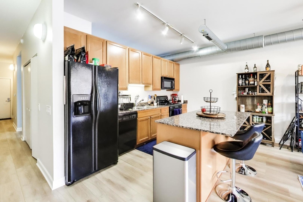1200 W Monroe Street - Photo 5