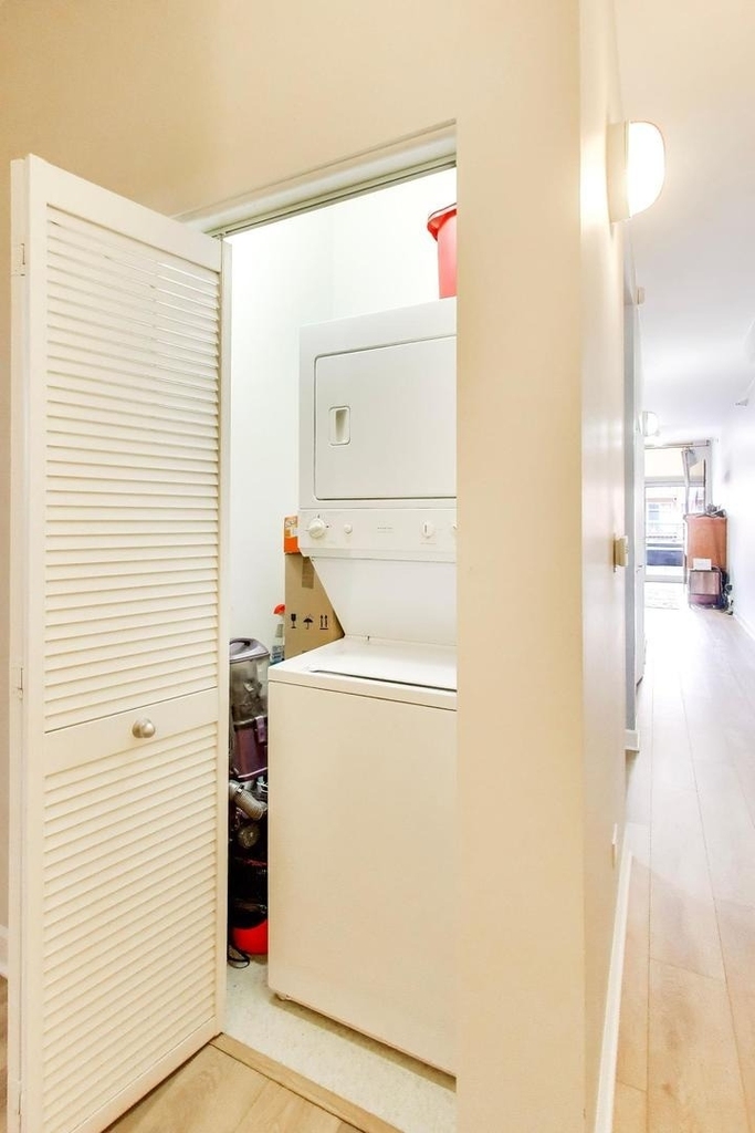 1200 W Monroe Street - Photo 9