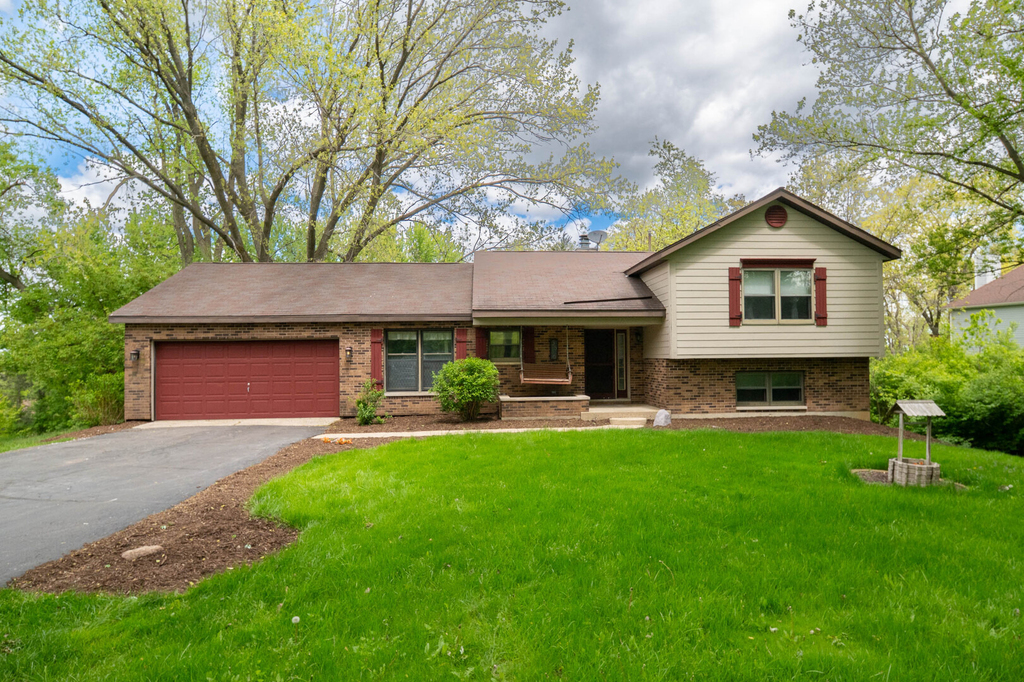 3516 Kings Lair Drive - Photo 0