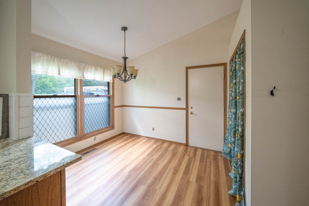 3516 Kings Lair Drive - Photo 4