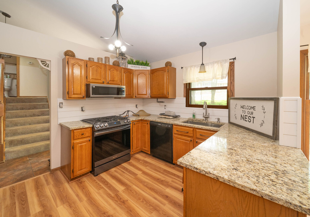 3516 Kings Lair Drive - Photo 5