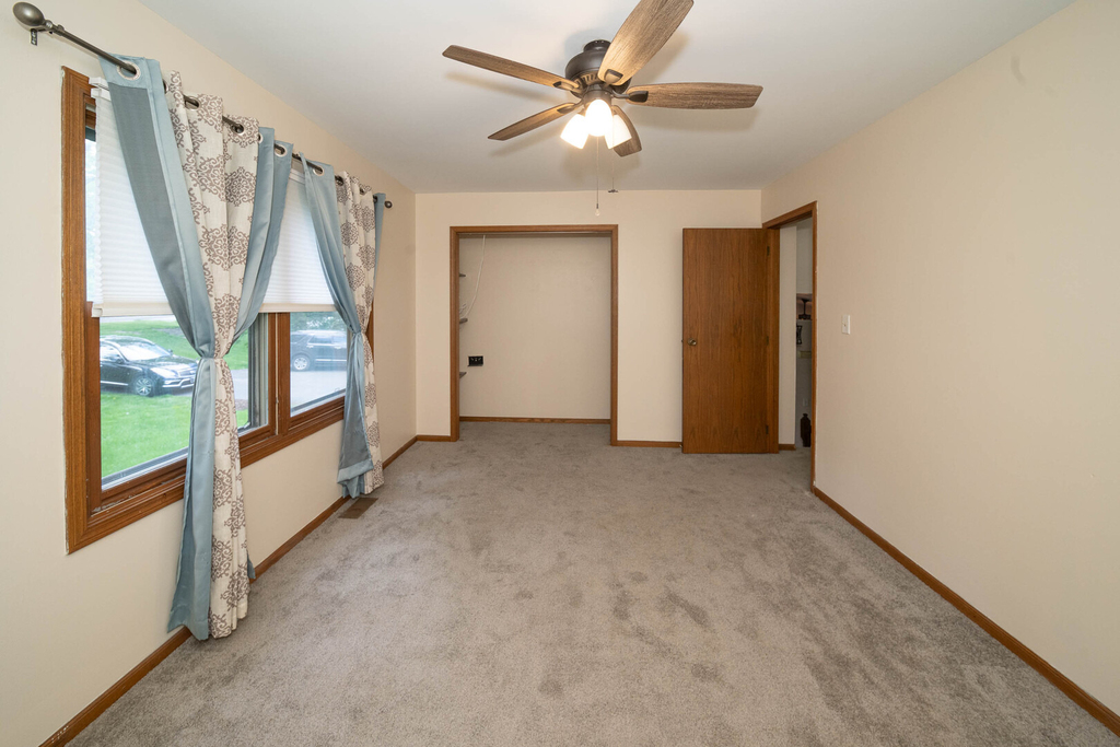 3516 Kings Lair Drive - Photo 11