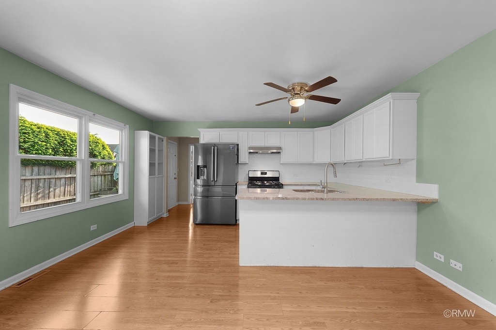 111 E Magnolia Street - Photo 7