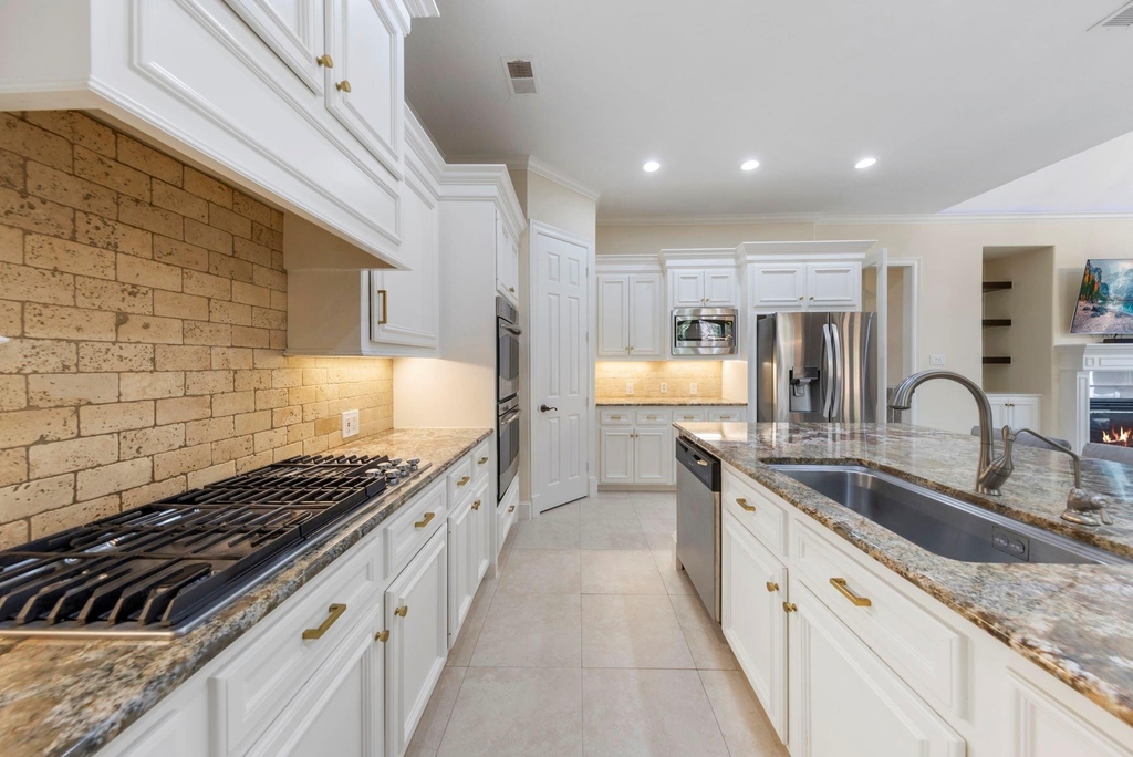 90 W Horizon Ridge Place - Photo 15