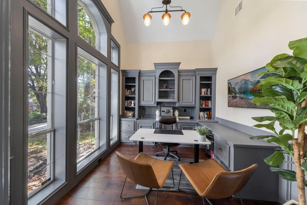90 W Horizon Ridge Place - Photo 4
