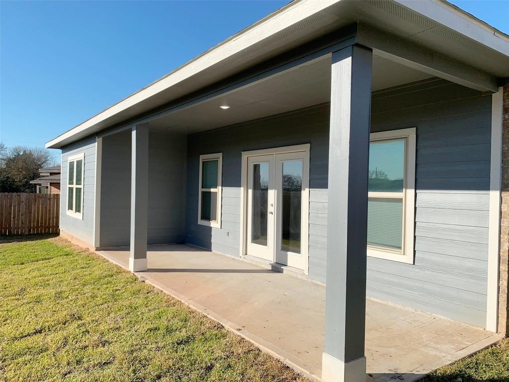 22423 Woodlake Road - Photo 14