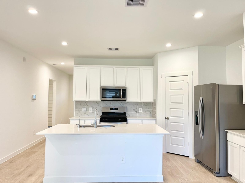30007 Foxtail Pine Court - Photo 5