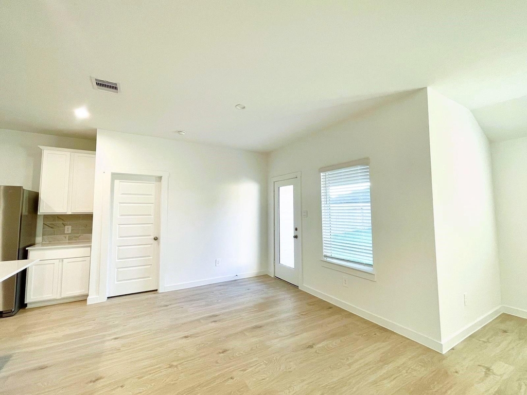 30007 Foxtail Pine Court - Photo 11
