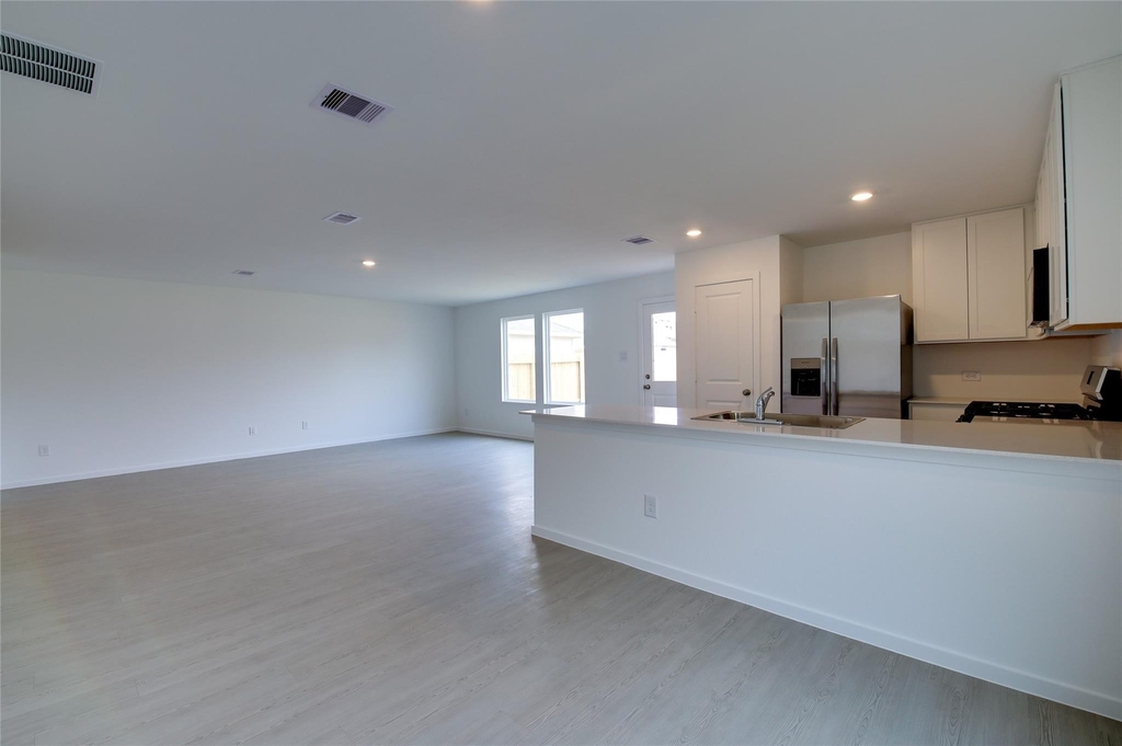 10915 Tawny Ridge - Photo 13
