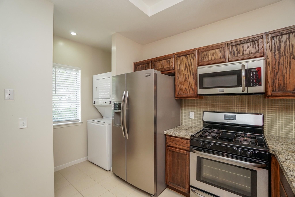 2910 Grants Lake Boulevard - Photo 14