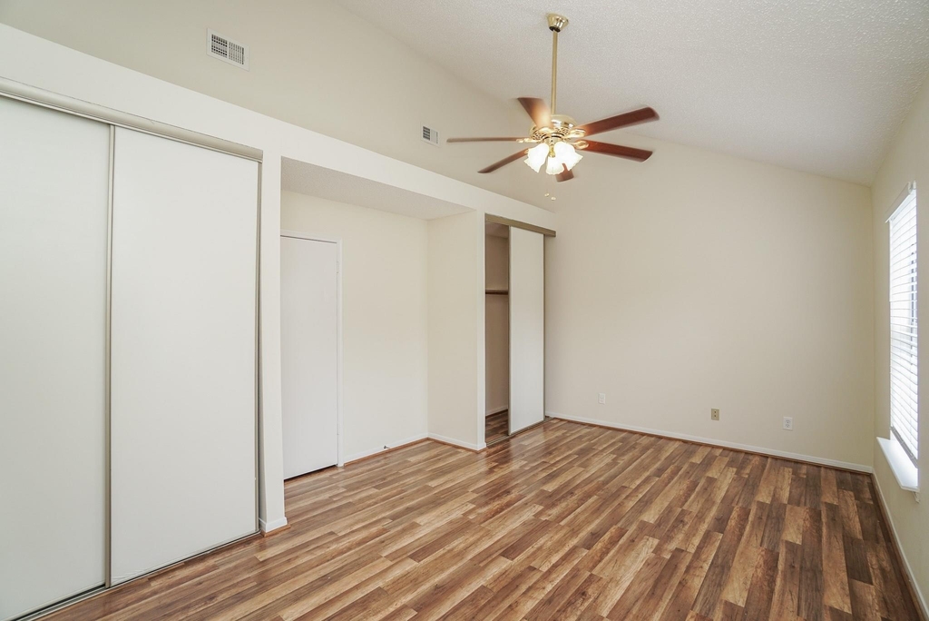 2910 Grants Lake Boulevard - Photo 20