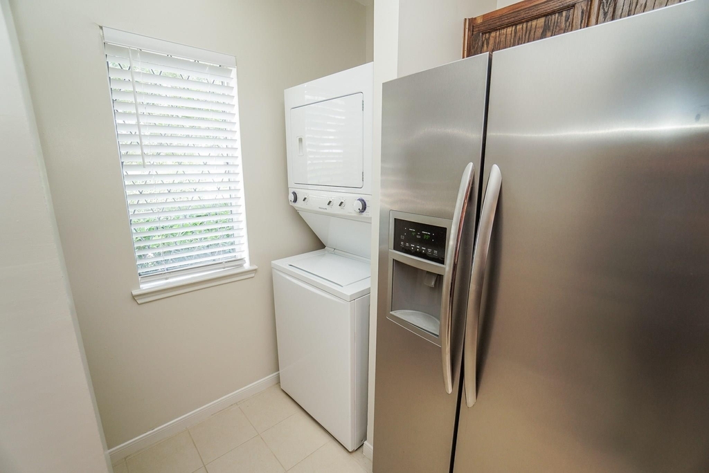 2910 Grants Lake Boulevard - Photo 17