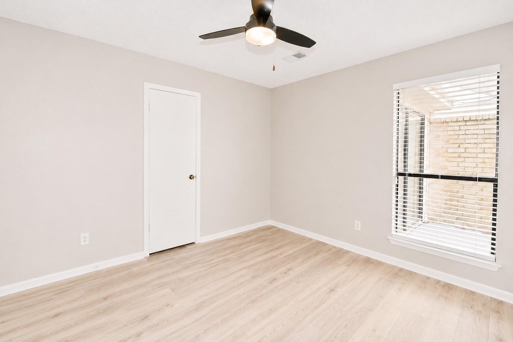 2322 Sunset Trail - Photo 6