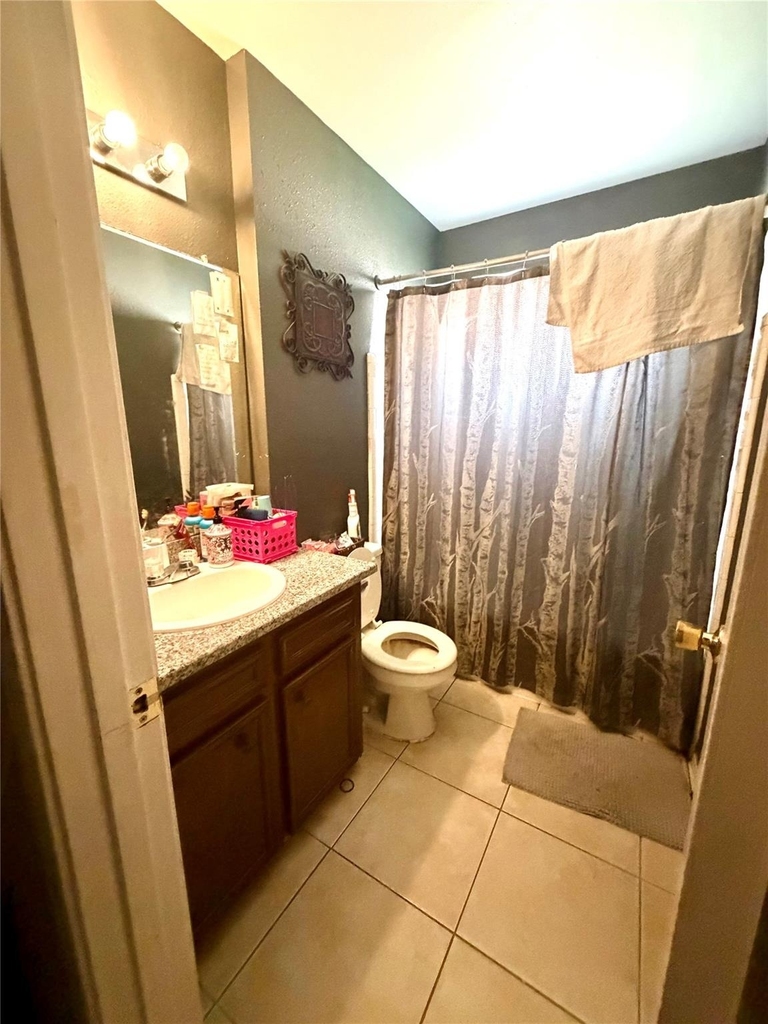 5319 Lincoln Town Drive - Photo 5