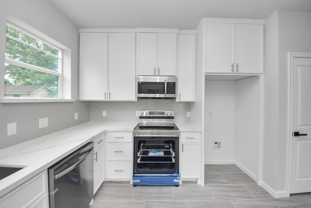 303 S Utah Street - Photo 19