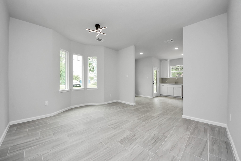 303 S Utah Street - Photo 9
