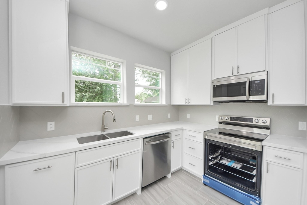 303 S Utah Street - Photo 14